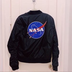 BRAND NEW NEVER WORN FOREVER 21 x NASA LOGO BLACK BOMBER JACKET UNISEX